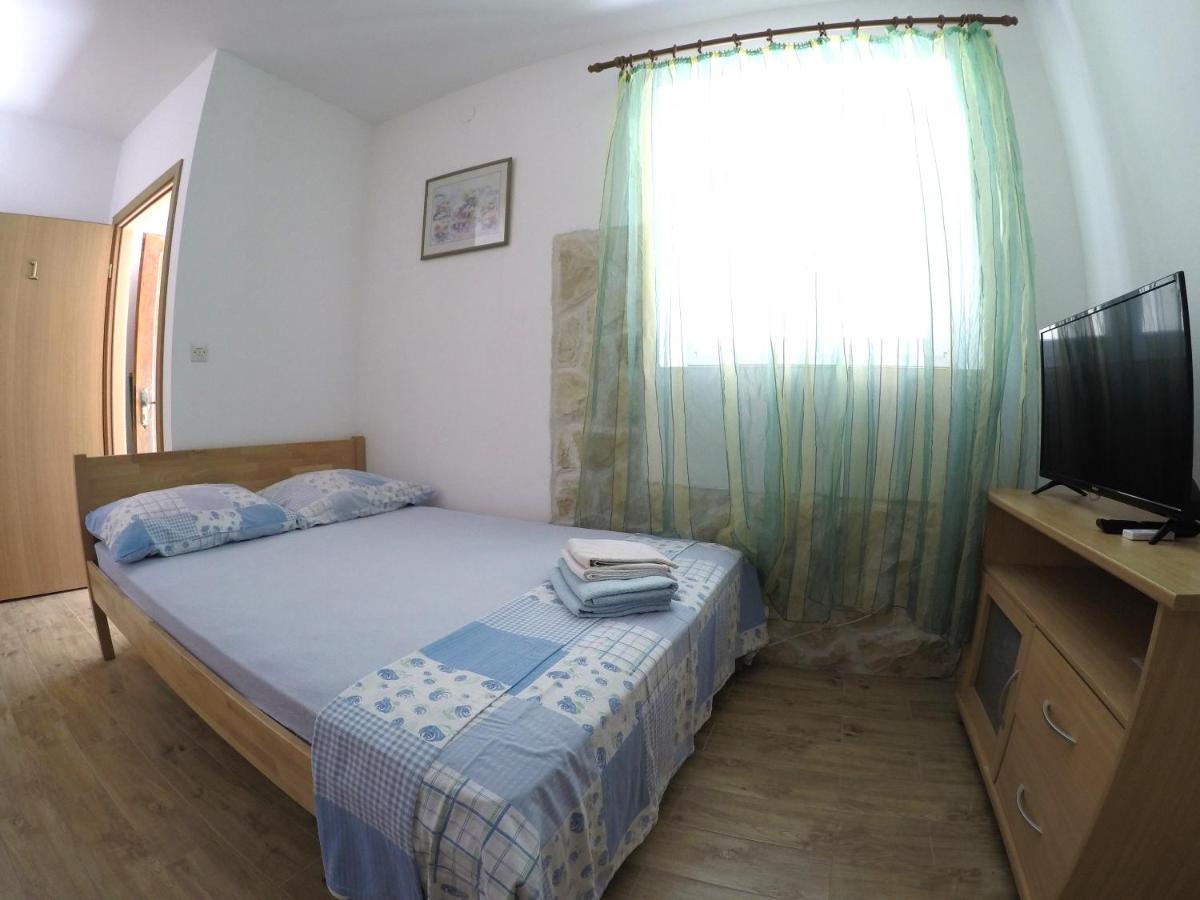 Peach Apartment'S Repic Bibinje Kültér fotó